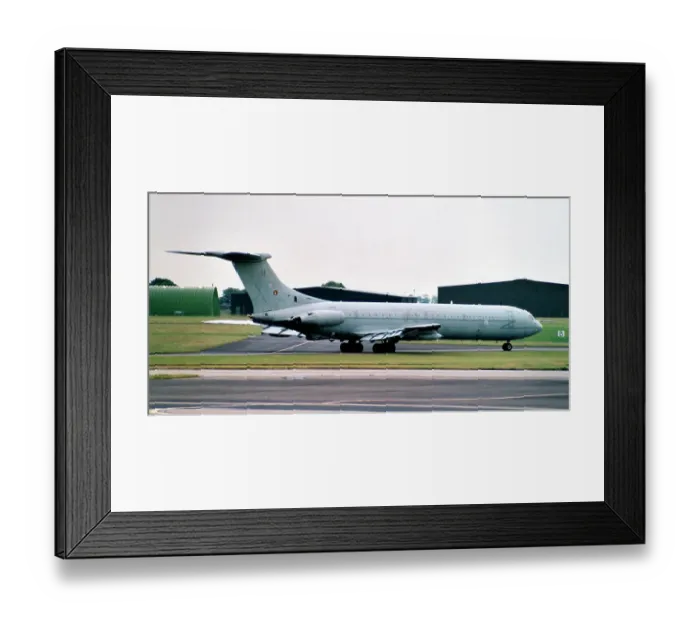 Framed Print : Vickers VC10 K. 4 ZD240 - M Framed Print : Vickers VC10 K. 4 ZD240 - M
