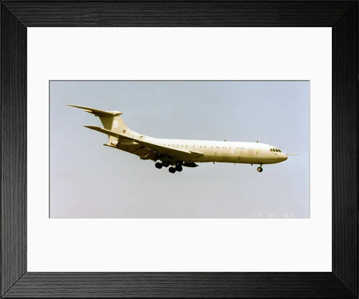 Framed Print : Vickers VC10 K. 2 ZA141 - B Framed Print : Vickers VC10 K. 2 ZA141 - B