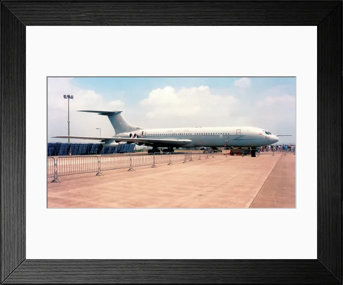 Framed Print : Vickers VC10 C. 1K XR810 Framed Print : Vickers VC10 C. 1K XR810