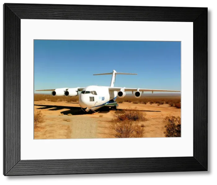 Framed Print : McDonnell Douglas YC-15 72-1875 Framed Print : McDonnell Douglas YC-15 72-1875