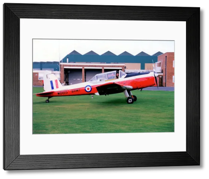 Framed Print : de Havilland Canada DHC. 1 Chipmunk T. 10 WB615