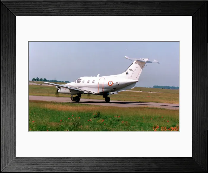 Framed Print : Embraer EMB-121AA Xingu 105 - YU Framed Print : Embraer EMB-121AA Xingu 105 - YU