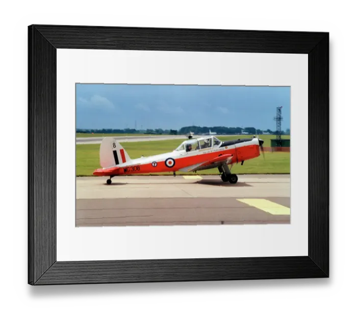 Framed Print : de Havilland Canada DHC-1 Chipmunk T. 10 WG308 8 Framed Print : de Havilland Canada DHC-1 Chipmunk T. 10 WG308 8
