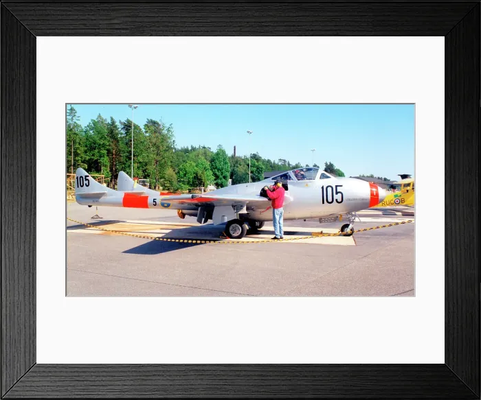 Framed Print : de Havilland Vampire T. 55 SE-DXV Framed Print : de Havilland Vampire T. 55 SE-DXV