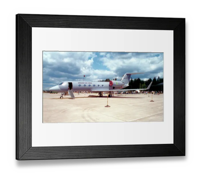 Framed Print : Gulfstream Tp102A 102001 - 021 Framed Print : Gulfstream Tp102A 102001 - 021