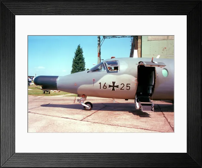 Framed Print : MBB HFB-320 Hansa Jet ECM 16+25 Framed Print : MBB HFB-320 Hansa Jet ECM 16+25