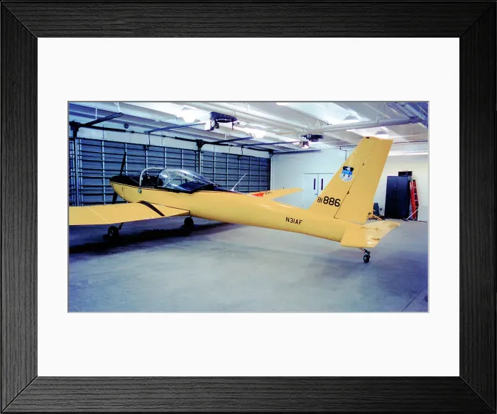 Framed Print : Schweizer TG-7A 81-0886 - N31AF Framed Print : Schweizer TG-7A 81-0886 - N31AF