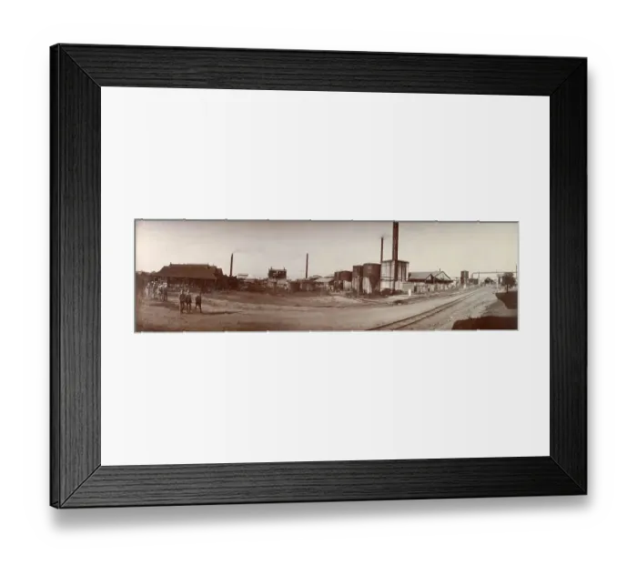 Framed Print : British colonials inspecting the Yenan Young (Yenangyaung) Oil Fields, Burma (Myanmar). Date: circa 1916