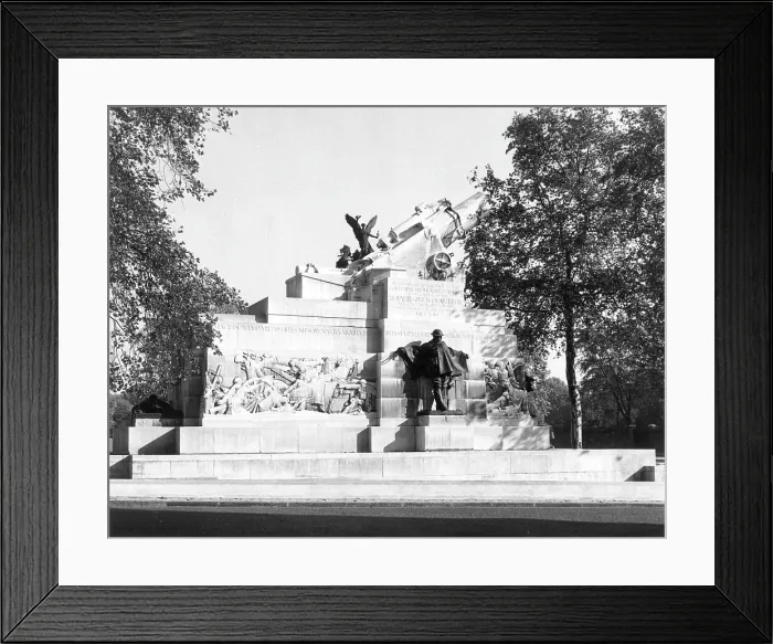 Framed Print : ROYAL ARTILLERY MEMORIAL Framed Print : ROYAL ARTILLERY MEMORIAL