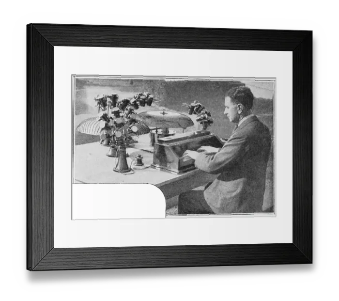Framed Print : MATTHEWS'S LUMINAPHONE Framed Print : MATTHEWS'S LUMINAPHONE