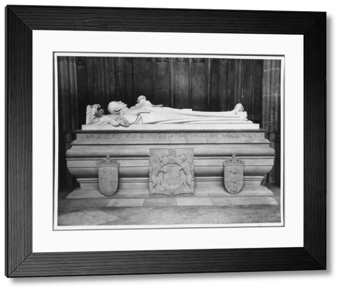 Framed Print : TOMB OF KING GEORGE V Framed Print : TOMB OF KING GEORGE V
