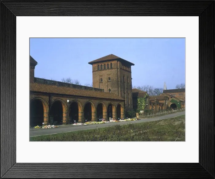 Framed Print : LONDON CREMATORIUM Framed Print : LONDON CREMATORIUM