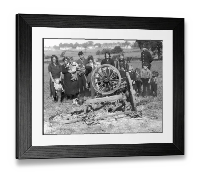 Framed Print : ROMANY FUNERAL PYRE Framed Print : ROMANY FUNERAL PYRE