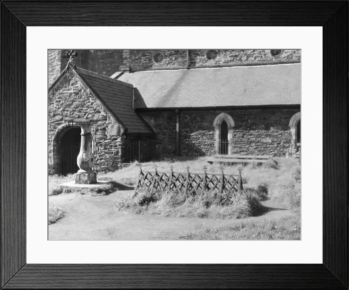 Framed Print : WE ARE SEVEN GRAVE Framed Print : WE ARE SEVEN GRAVE