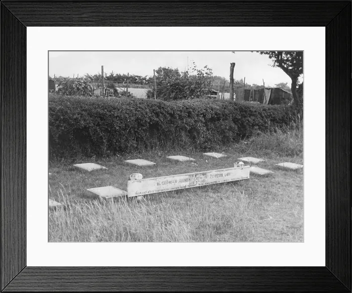 Framed Print : THE ZEPPELIN GRAVES Framed Print : THE ZEPPELIN GRAVES