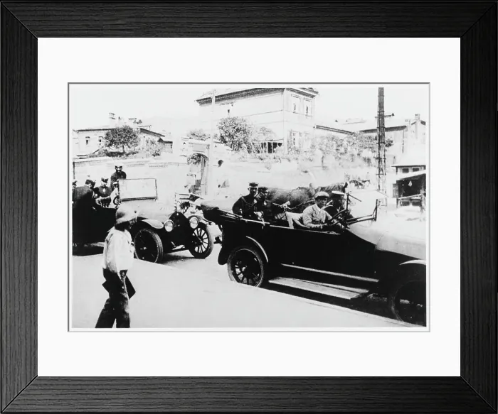 Framed Print : JAPANESE INSPECTION Framed Print : JAPANESE INSPECTION