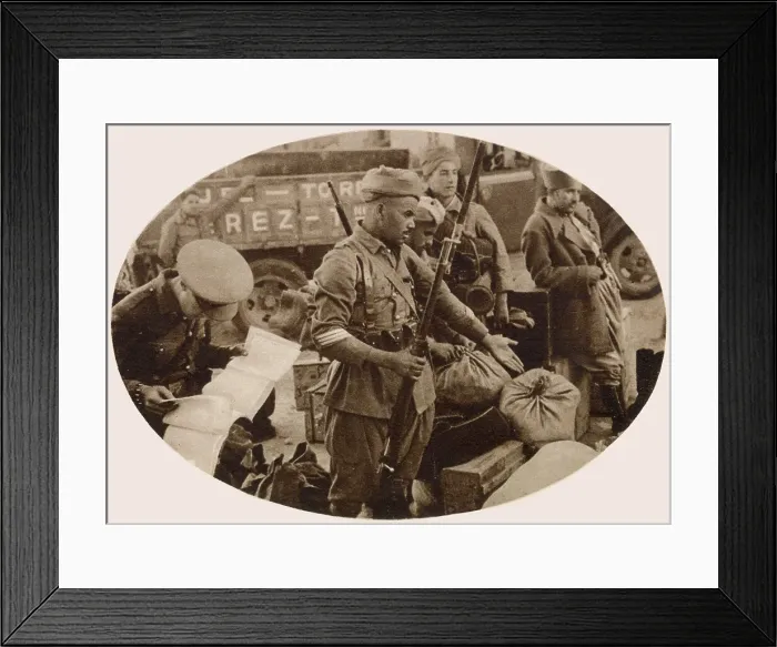Framed Print : A Moroccan sergeant of General Franco's Army of Africa, near Madrid, at the beginning of the Spanish Civil War. Date: 1936 Framed Print : A Moroccan sergeant of General Franco's Army of Africa, near Madrid, at the beginning of the Spanish Civil War. Date: 1936