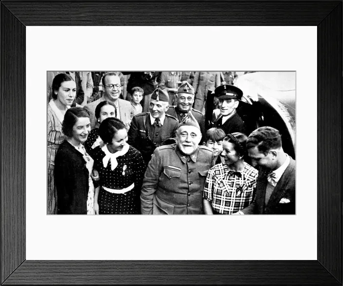Framed Print : General Lambarte of the Nationalist Army at Oviedo Framed Print : General Lambarte of the Nationalist Army at Oviedo
