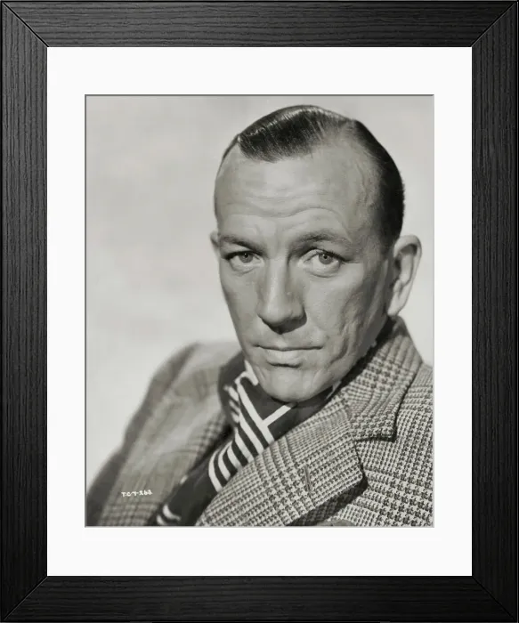 Framed Print : Photographic portrait of Noel Coward (1899-1973), the English playwright, actor and composer, in 1942, shortly after the release of In Which We Serve'. Date: c. 1942