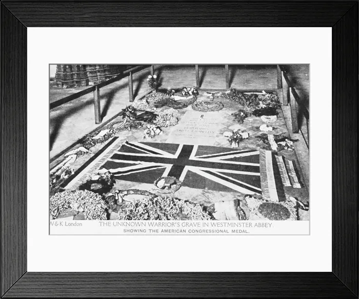 Framed Print : Tomb of the Unknown Soldier - Westminster Abbey Framed Print : Tomb of the Unknown Soldier - Westminster Abbey