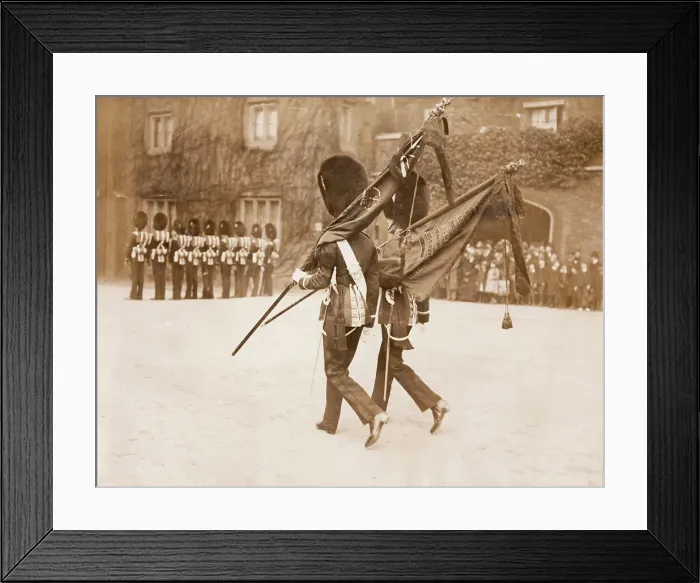 Framed Print : Changing of the Guard, St James's Palace, London Framed Print : Changing of the Guard, St James's Palace, London