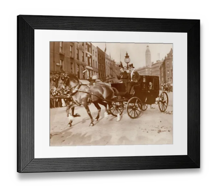 Framed Print : George V leaving Victoria Station, London Framed Print : George V leaving Victoria Station, London