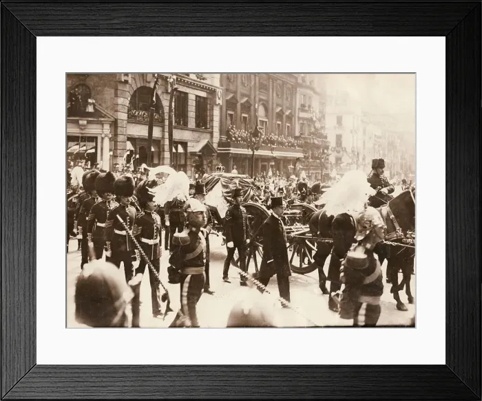 Framed Print : Troops Soldiers Uniform Uniforms Death Mourning Framed Print : Troops Soldiers Uniform Uniforms Death Mourning