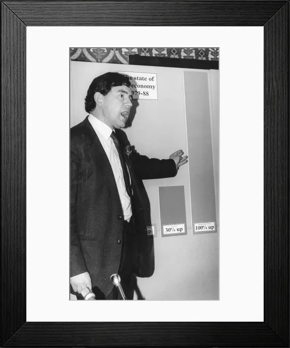 Framed Print : Gordon Brown, Labour politician, giving a talk Framed Print : Gordon Brown, Labour politician, giving a talk