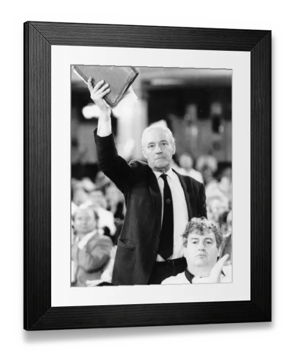 Framed Print : Tony Benn banned from Labour Party conference Framed Print : Tony Benn banned from Labour Party conference