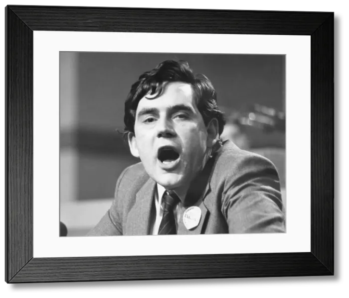 Framed Print : Gordon Brown, Labour politician, speaking at a meeting Framed Print : Gordon Brown, Labour politician, speaking at a meeting