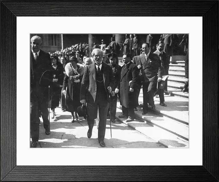 Framed Print : James Ramsay MacDonald, British Labour politician Framed Print : James Ramsay MacDonald, British Labour politician