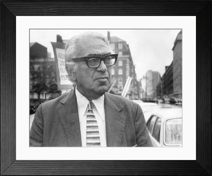Framed Print : Ian Mikardo, British Labour politician Framed Print : Ian Mikardo, British Labour politician
