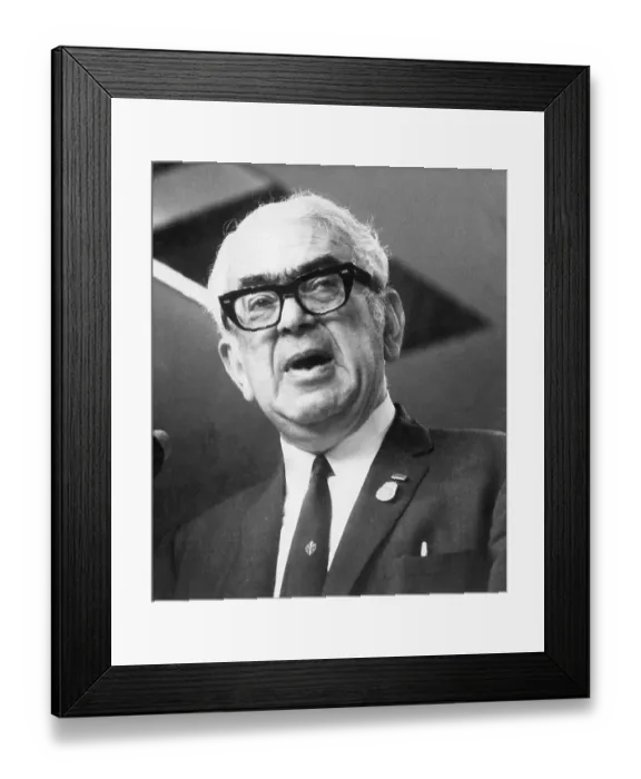 Framed Print : Ian Mikardo, British Labour politician Framed Print : Ian Mikardo, British Labour politician