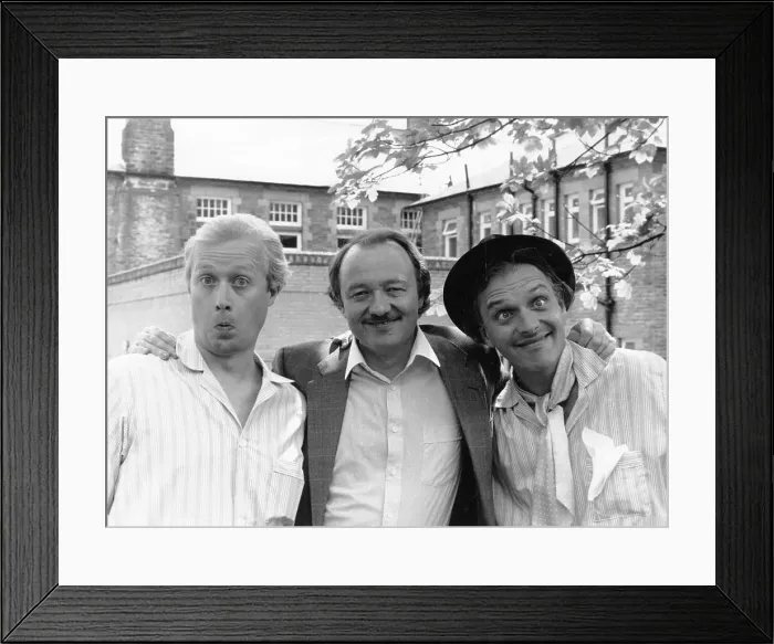Framed Print : Ken Livingstone with Adrian Edmonson and Rik Mayall Framed Print : Ken Livingstone with Adrian Edmonson and Rik Mayall