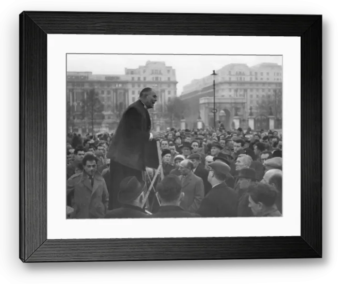 Framed Print : Donald Soper, Methodist minister, socialist and pacifist Framed Print : Donald Soper, Methodist minister, socialist and pacifist