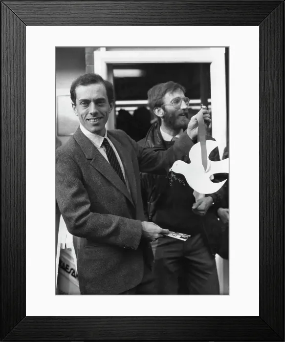 Framed Print : Steve Ovett, English Olympic athlete Framed Print : Steve Ovett, English Olympic athlete