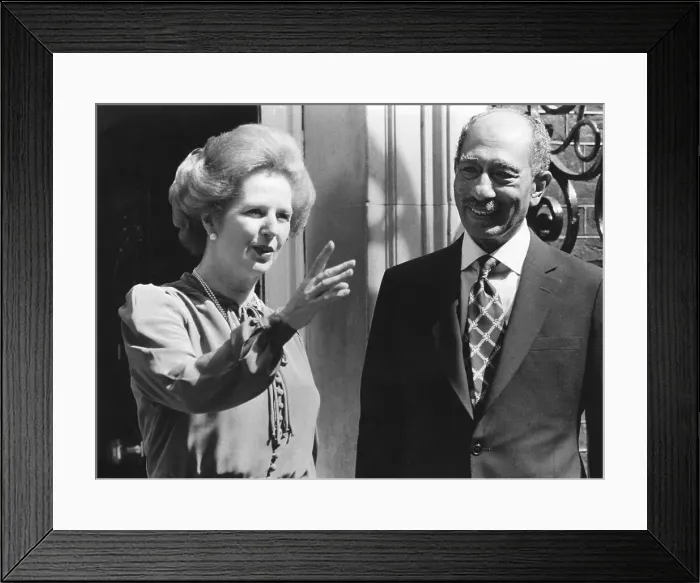 Framed Print : Margaret Thatcher with President Sadat of Egypt Framed Print : Margaret Thatcher with President Sadat of Egypt