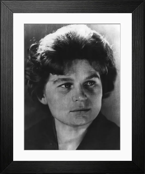 Framed Print : Valentina Tereshkova, Soviet Russian cosmonaut Framed Print : Valentina Tereshkova, Soviet Russian cosmonaut