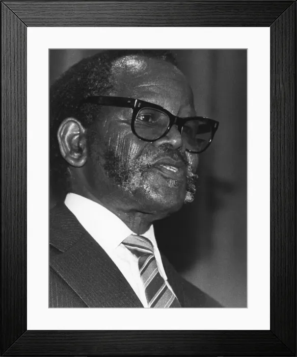 Framed Print : Oliver Tambo, South African anti-apartheid politician Framed Print : Oliver Tambo, South African anti-apartheid politician