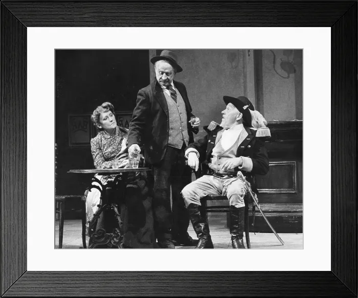 Framed Print : Scene from O'Casey, The Plough and the Stars Framed Print : Scene from O'Casey, The Plough and the Stars