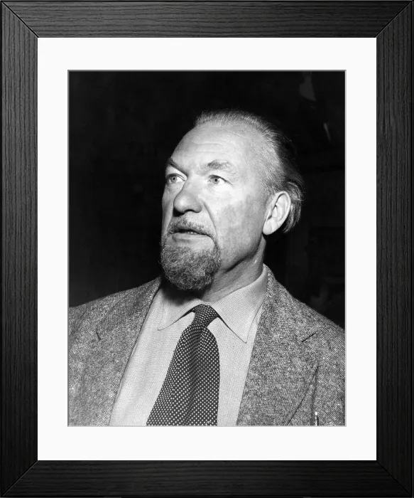 Framed Print : Ruskin Spear, English painter and art teacher Framed Print : Ruskin Spear, English painter and art teacher