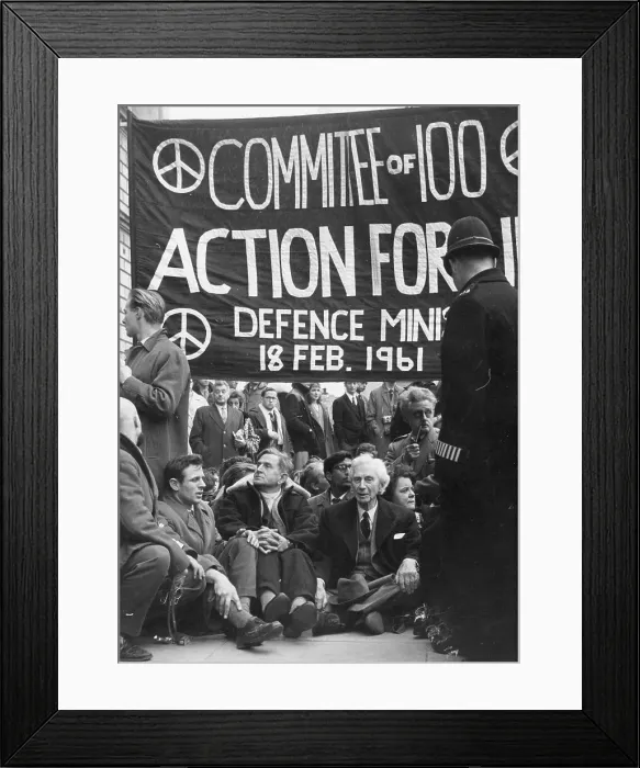 Framed Print : Bertrand Russell with others on a CND campaign Framed Print : Bertrand Russell with others on a CND campaign