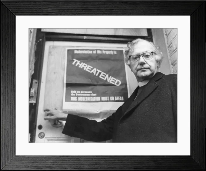 Framed Print : Robert Runcie, Archbishop of Canterbury Framed Print : Robert Runcie, Archbishop of Canterbury