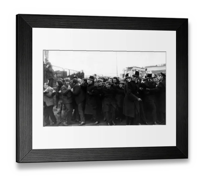 Framed Print : The Battle of Saltley Gate Framed Print : The Battle of Saltley Gate