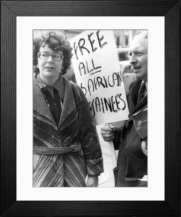 Framed Print : MPs anti-apartheid demo Framed Print : MPs anti-apartheid demo