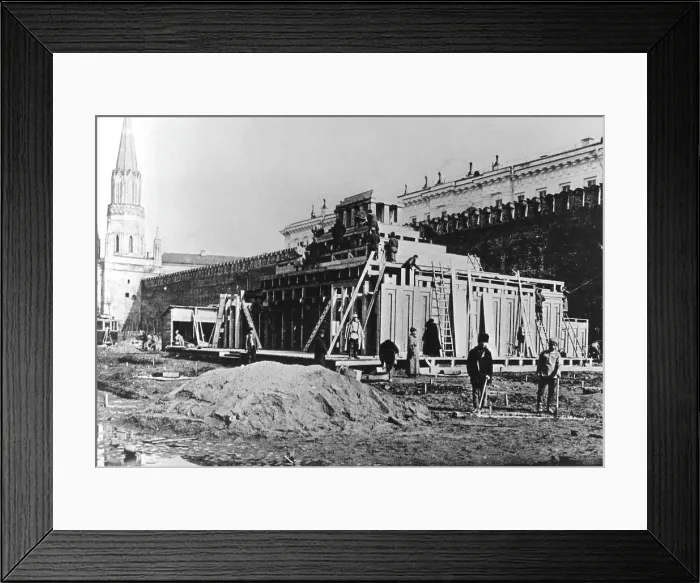 Framed Print : Construction of Lenin's Temporary Mausoleum Framed Print : Construction of Lenin's Temporary Mausoleum