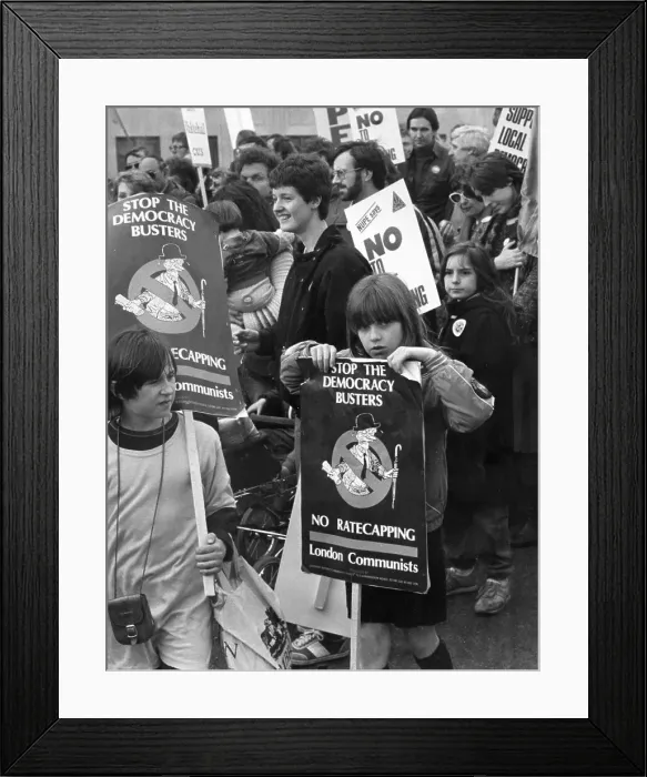 Framed Print : Anti-ratecapping demonstration Framed Print : Anti-ratecapping demonstration