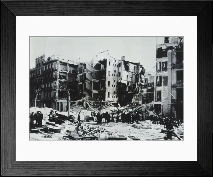 Framed Print : Spain. Civil War (1936-1939). Bombings of Barcelona Framed Print : Spain. Civil War (1936-1939). Bombings of Barcelona
