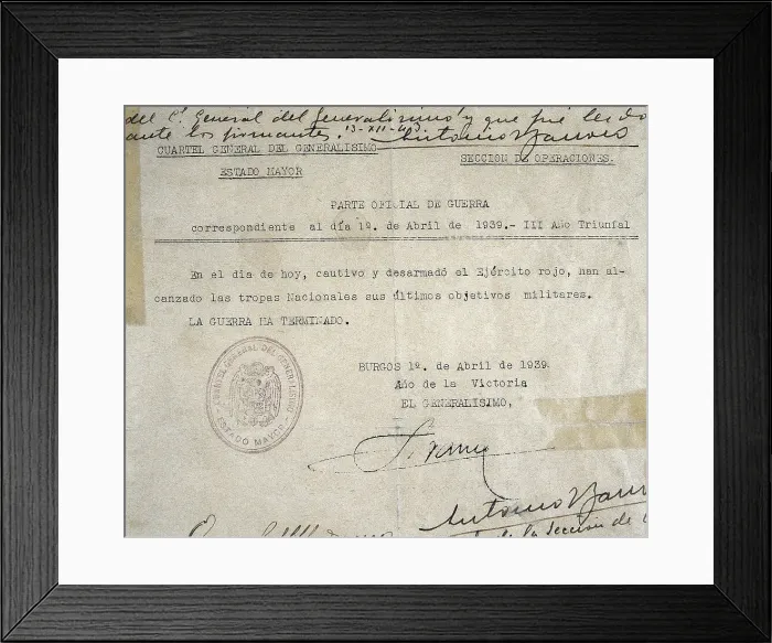 Framed Print : Spanish Civil War (1936-1939). Last war report Framed Print : Spanish Civil War (1936-1939). Last war report