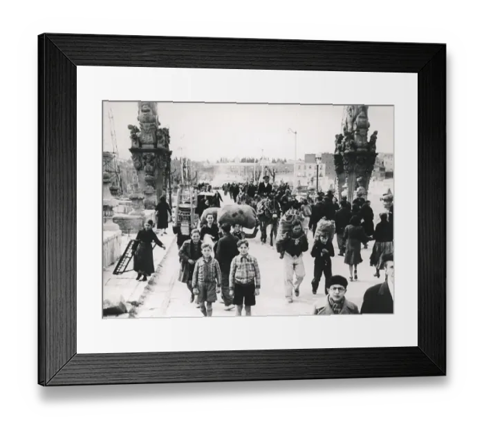 Framed Print : Spain. Civil War. Madrid (March 31, 1939). People Framed Print : Spain. Civil War. Madrid (March 31, 1939). People